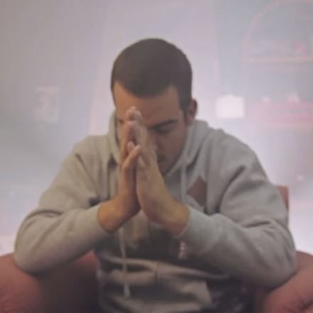 ‘Creo en tí,’ primer clip de ‘El Mesías’ de Foyone